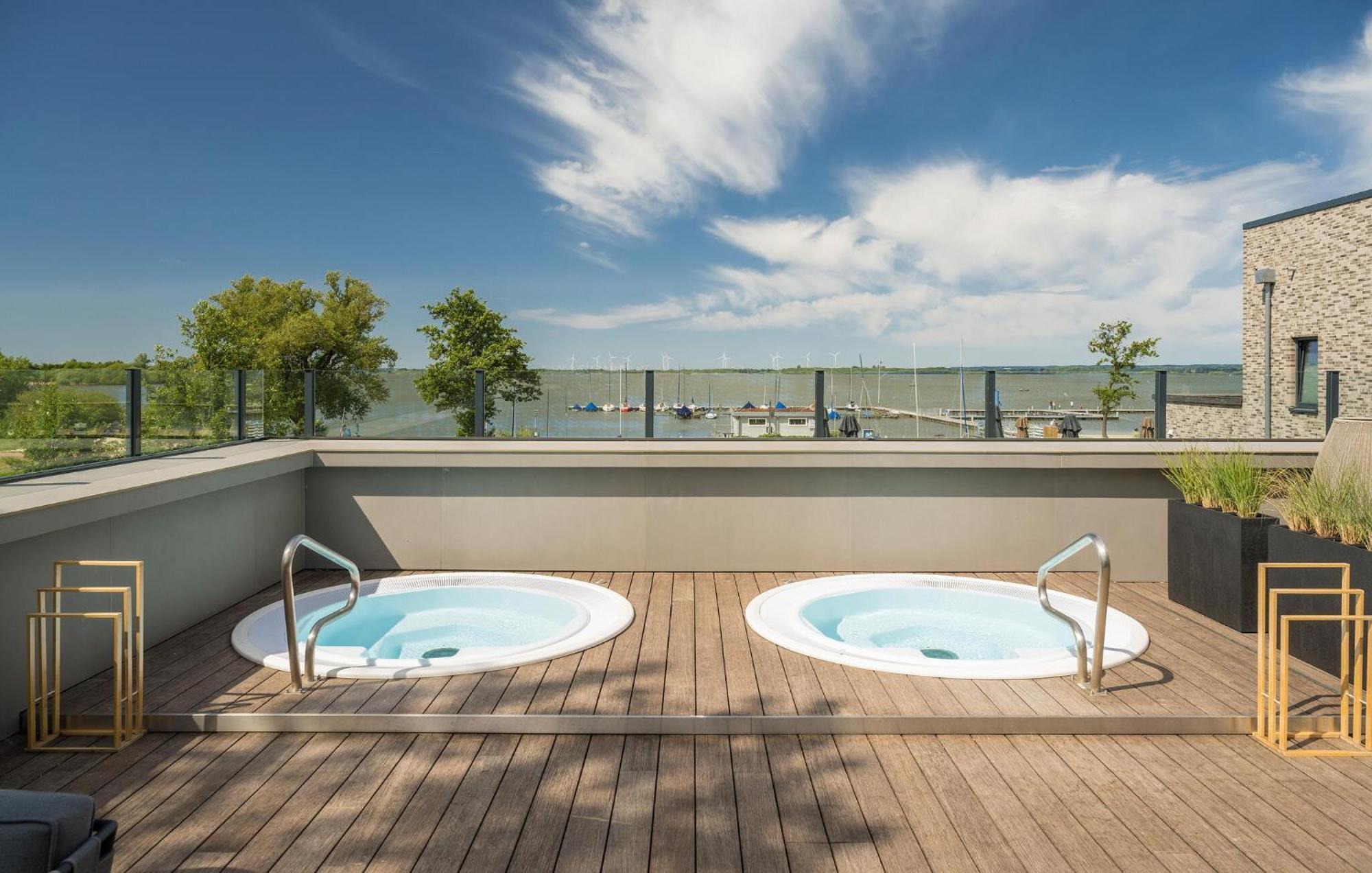 Lovely Apartment In Lembruch-Duemmer See Kültér fotó